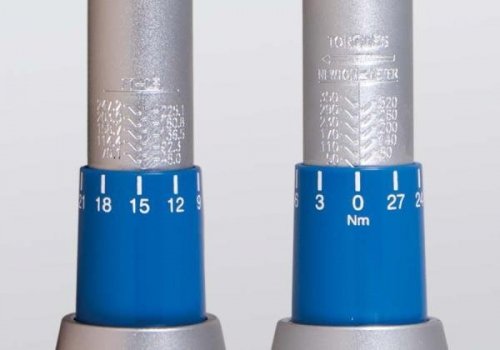 KLUCZ DYNAMOMETRYCZNY 1/2&quot; Z PRZYCISKIEM 70 - 340 Nm King Tony