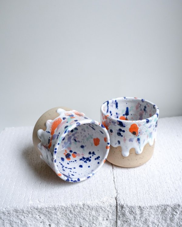 Czarka w kolorowe ciapki 250ml