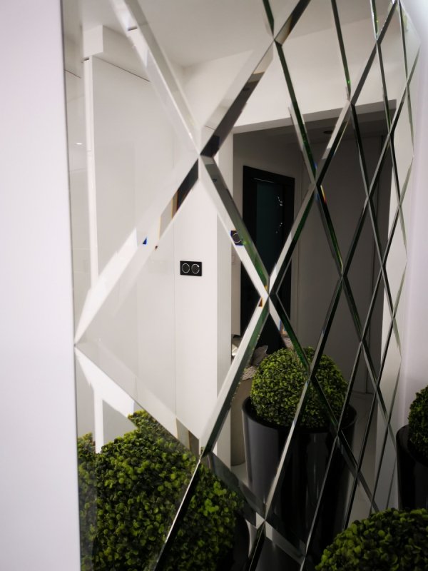 Lustro Glamour 1750mm x 1750mm faza 12mm