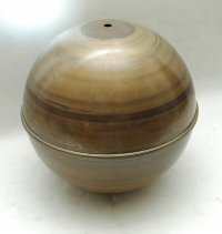 Kula mosiężna fi 300mm,kolumna,cokó<br />,lampa 