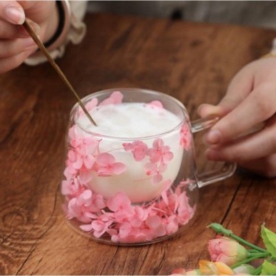 Szklanka termiczna z hortensją w środku róż 180 ml 1szt SZK74