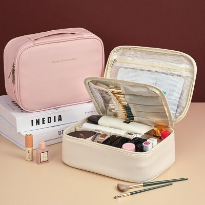 Kosmetyczka rozkładana elegancka kuferek etui z ekoskóry kremowa KS146K
