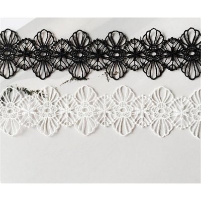 NASZYJNIK CHOKER KORONKA BIAŁY N302B