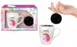 JUST ME - zestaw kubek baryłka 300 ml z napisem Zabawna, Inteligentna, Skromna+ czarny pompon