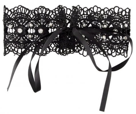 Czarny naszyjnik z perłami i kryształami