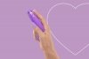 Damski masażer do pochwy i łechtaczki PleasureArrow violet 