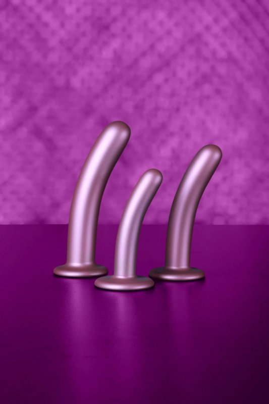 Smooth Silicone G-Spot Dildo - 5&#039;&#039; / 12 cm