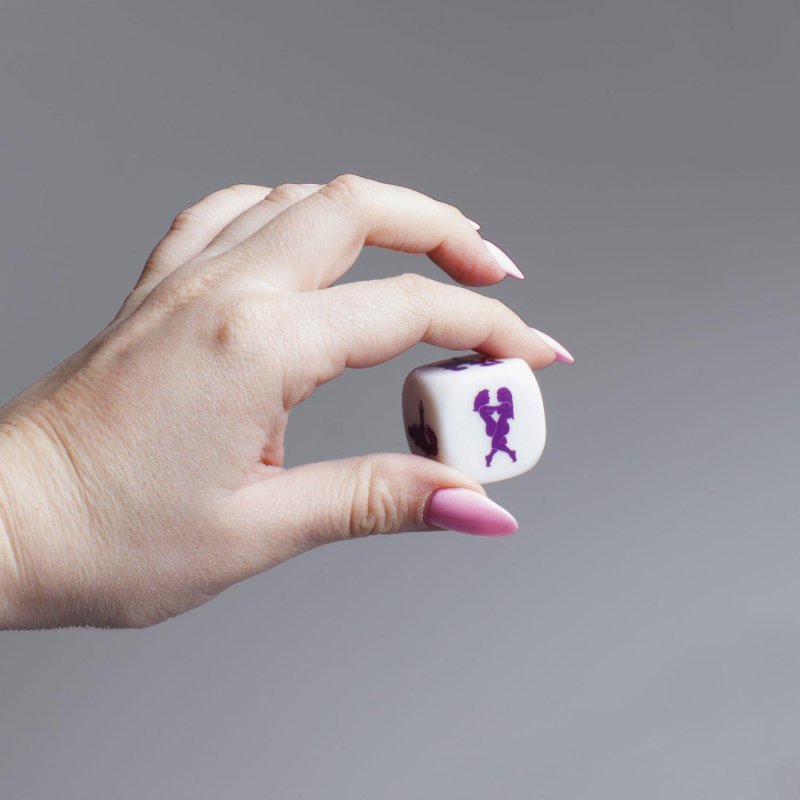 Lesbian kamasutra die 25 mm