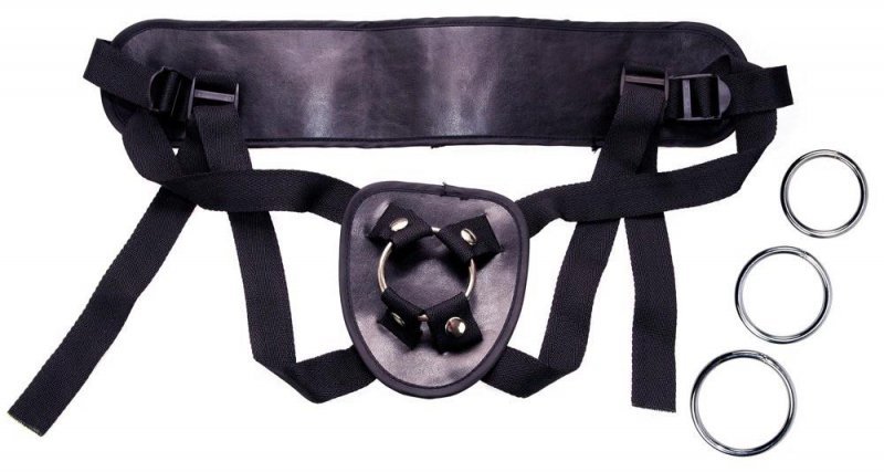 Uprząż strap-on z pierścieniami 