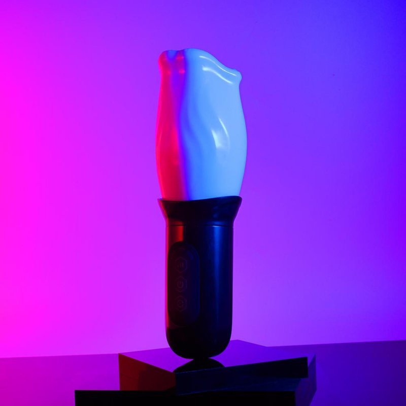 Head rotating stimulating masturbator