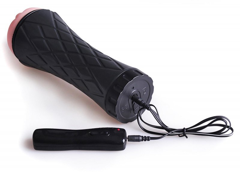 Masturbator vibrating vagina cyber skin- latarka