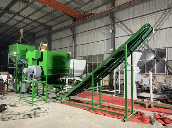 Linia do produkcji peletu DGL-5000  300-500kg z suszarnia i młynem
