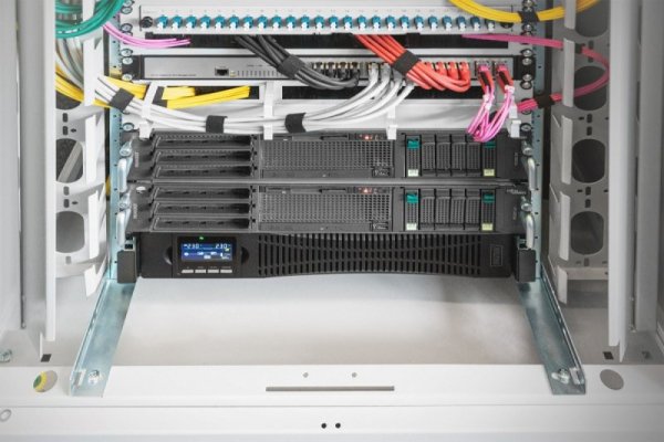 Zasilacz awaryjny UPS Online Rack 19&quot; LCD, 1000VA/1000W, 2x12V/9Ah, 8xC13, USB, RS232, RJ45