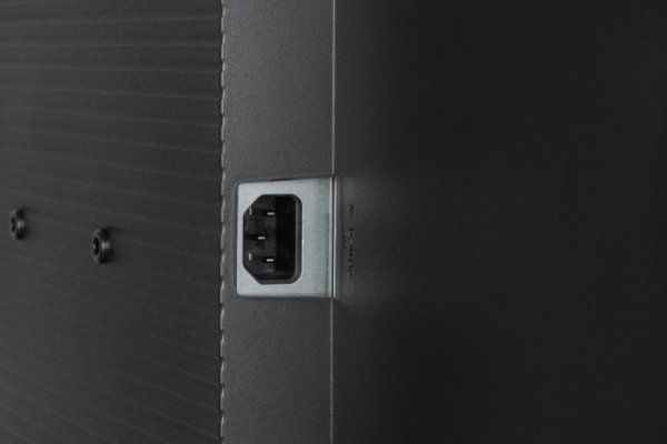 Monitor 32 cale X3270QSU-B1 IPS,WQHD,HDMI,DP,100Hz,250cd,3ms,2x2W,   3xUSB(3.2),FlickerFree,VESA