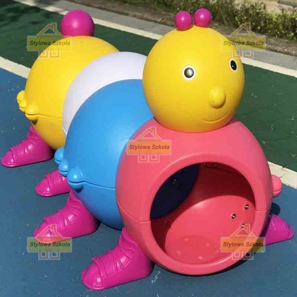 most z tunelem kolor, domek most z tunelem, domek skrzat, domek  z werandą, z weranda domek, domek na plac zabaw, domek plastikowy, domek do ogrodu, domek w serduszka, domek truskawka