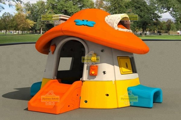most z tunelem kolor, domek most z tunelem, domek skrzat, domek  z werandą, z weranda domek, domek na plac zabaw, domek plastikowy, domek do ogrodu, domek w serduszka, domek smerfa