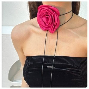Naszyjnik choker XL ozdobny kwiat na szyję róża na rzemyku elegancki Fuksja N761F