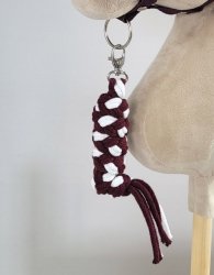 Uwiąz dla Hobby Horse ze sznurka – biało-śliwkowy