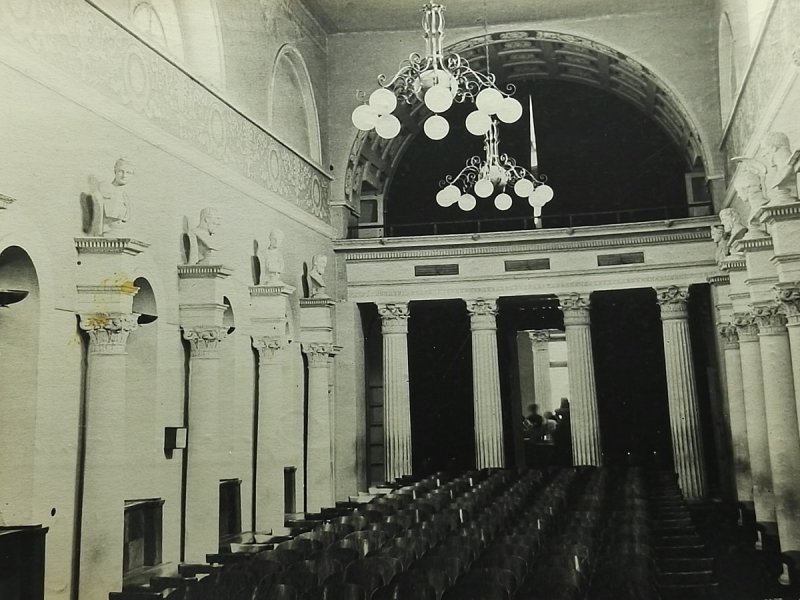 BUSKO-ZDRÓJ. SALA KONCERTOWA... FOT. K. JABŁOŃSKI