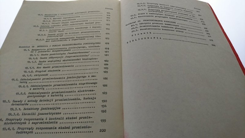 FIZYKA CZĘŚĆ IV JĄDRO ATOMOWE - Staniszewski 1980