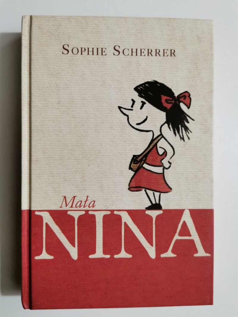 MAŁA NINA - Sophie Scherrer