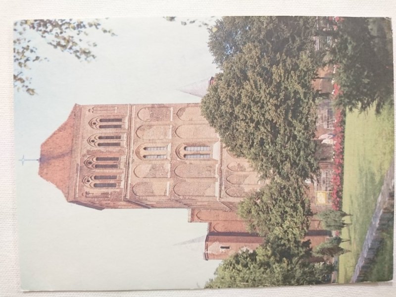 CHOSZCZNO. GOTYCKI KOŚCIÓŁ FARNY Z XIV w. FOT. B. i R. HULEJ