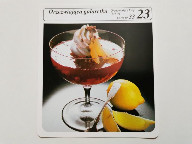 KARTA KULINARNA NR. 33 ORZEŹWIAJĄCA GALARETKA