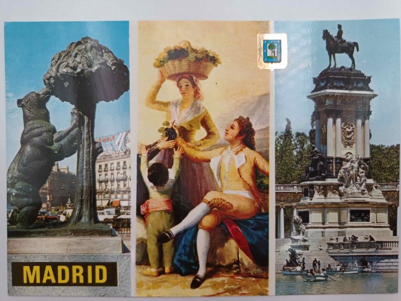 MADRID MONUMENTO AL OSO Y EL MADRONO