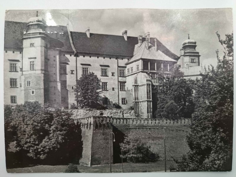 KRAKÓW WAWEL CZARNO-BIAŁE