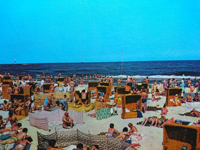 KOŁOBRZEG. PLAŻA FOT. M. JASIECKI