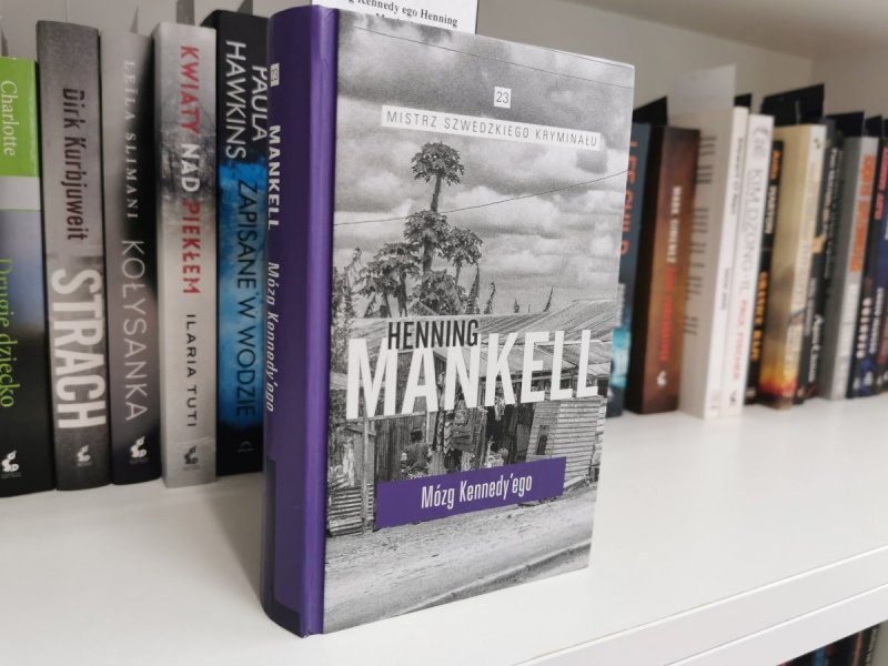 MÓZG KENNEDY'EGO - Henning Mankell
