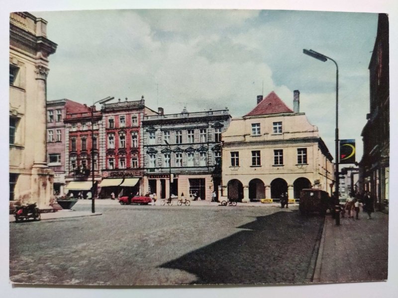 LESZNO. FRAGMENT RYNKU