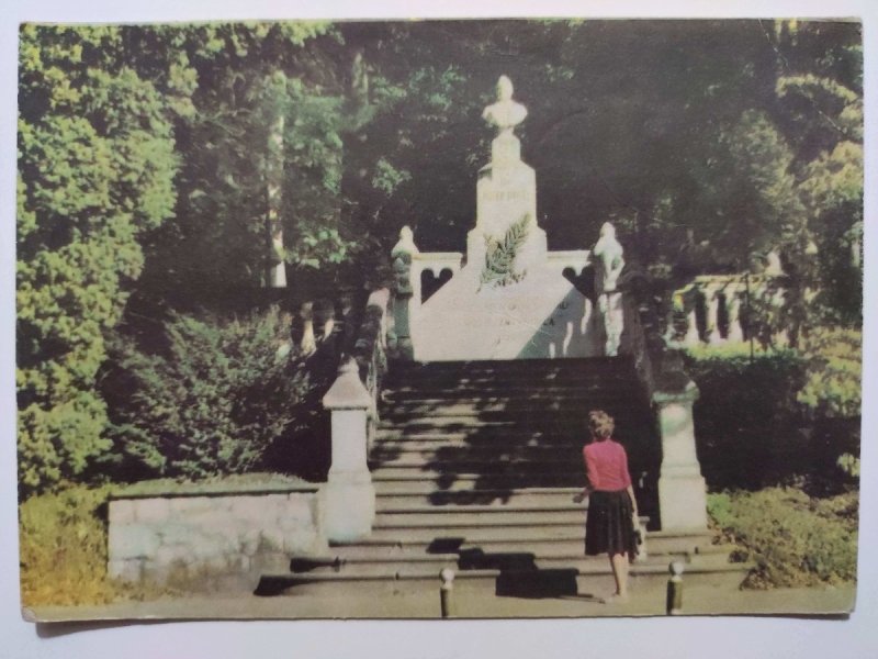 KRYNICA. POMNIK DRA JÓZEFA DIETLA
