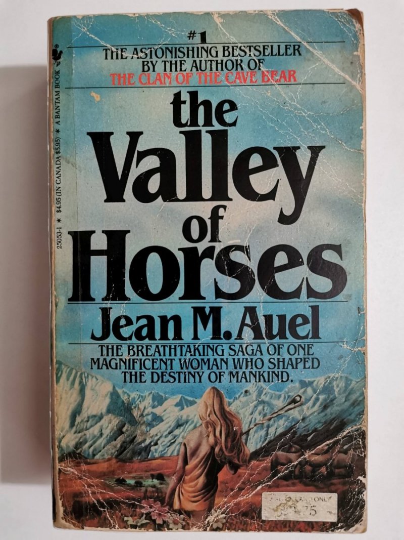 THE VALLEY OF HORSES - Jean M. Auel 1982