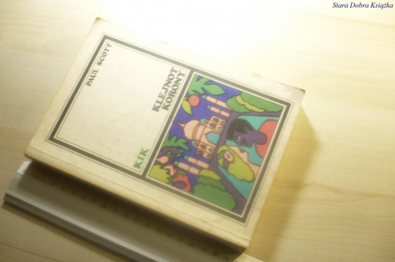 KLEJNOT KORONY - Paul Scott 1988