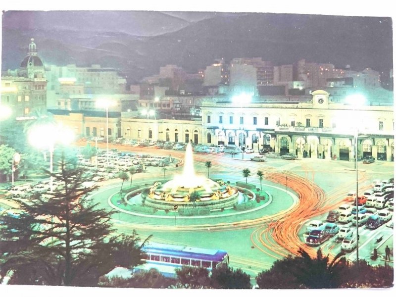 BARI. PIAZZA ROMA