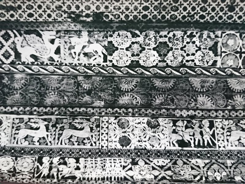 FRAGMENT POLICHROMII Z XV WIEKU W KOŚCIÓŁKU DĘBNO