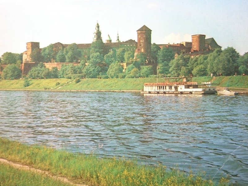 KRAKÓW. WAWEL - WIDOK OD STRONY WISŁY S. JABŁOŃSKA