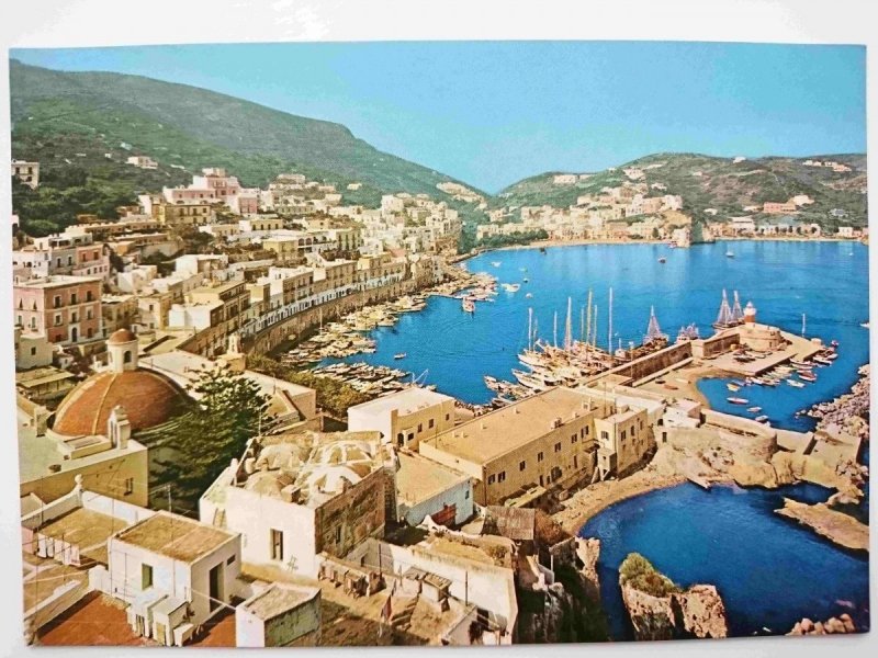 ISOLA DI PONZA. PANORAMA