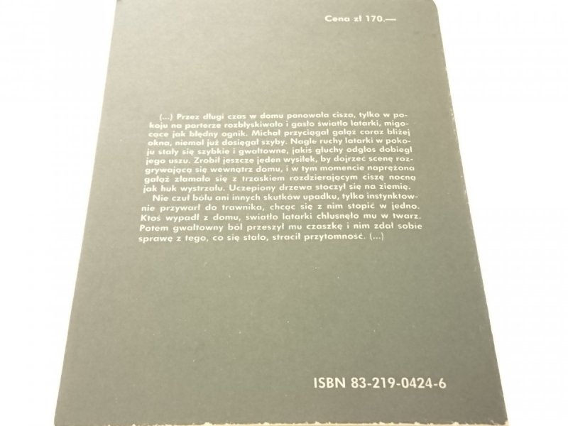 ZBRODNIA WŚRÓD RÓŻ - Zofia Kaczorowska 1987