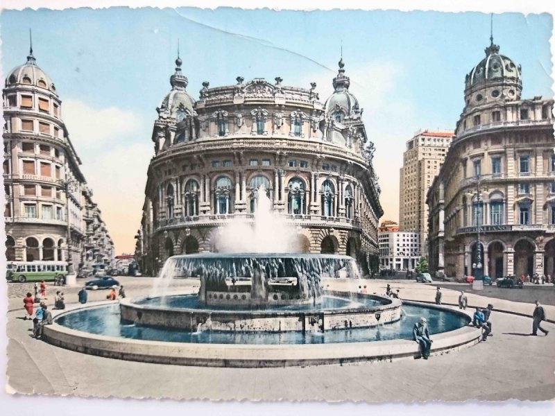 GENOVA. PIAZZA DE FERRARI