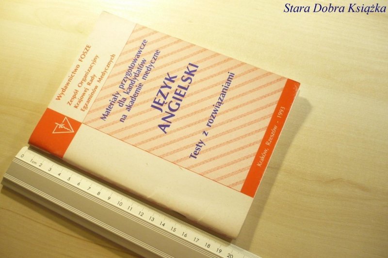 JĘZYK ANGIELSKI. TESTY Z ROZWIĄZANIAMI 1993