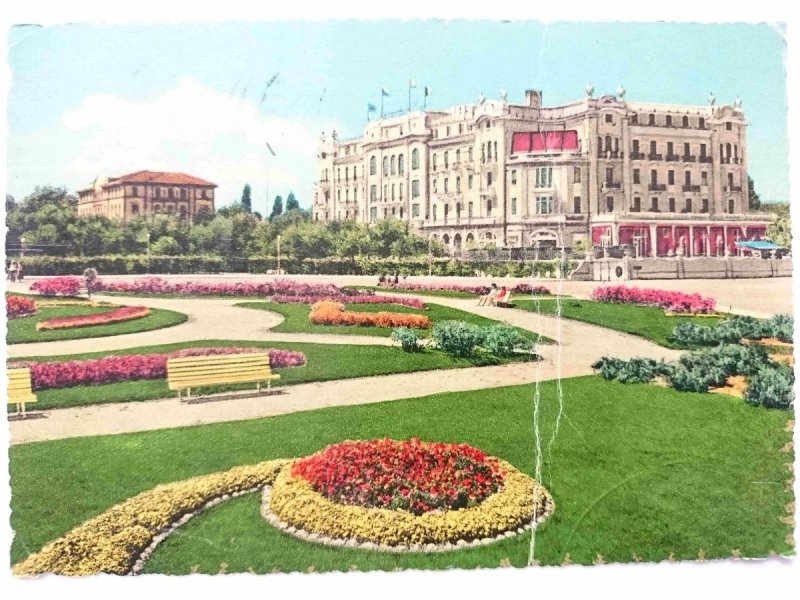 RIVIERA DI RIMINI. LA PIU BELLA D'ITALIA. GRAND HOTEL