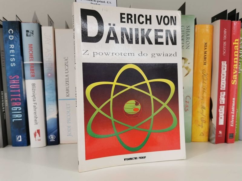 Z powrotem do gwiazd - E.V. Daniken