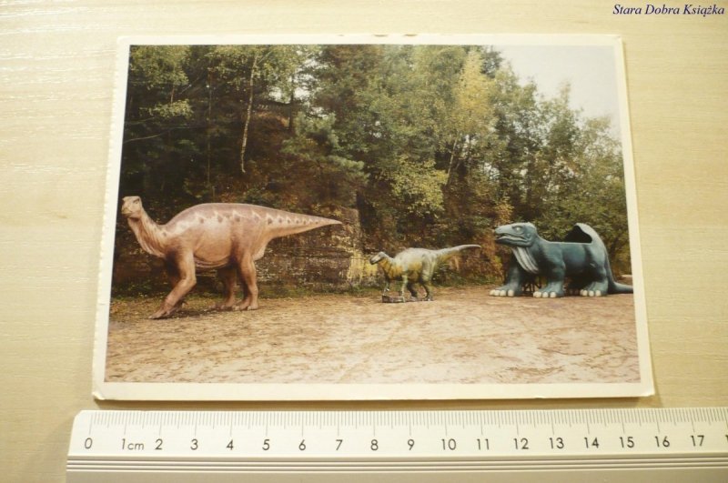DINOSAURIER