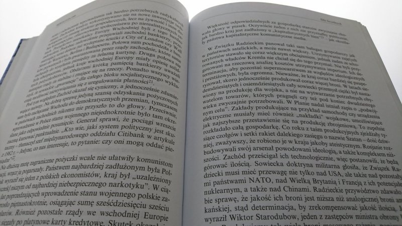 REWOLUCJA 1989 - Victor Sebestyen 2009