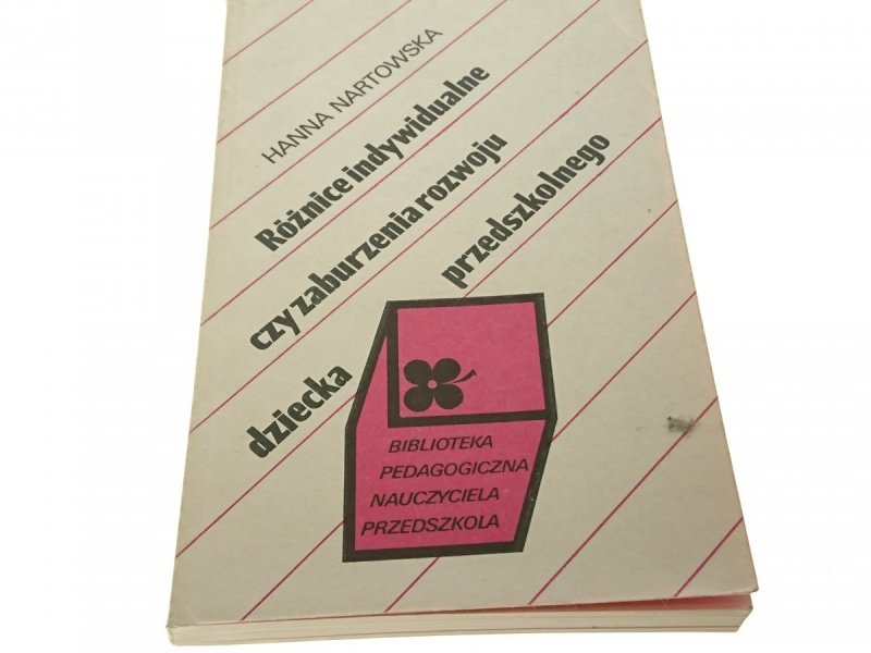 RÓŻNICE INDYWIDUALNE CZY ZABURZENIA ROZWOJU (1986)
