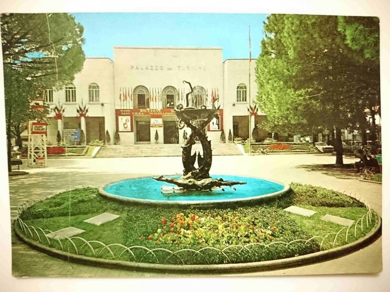 RIVIERA ADRIATICA – RICCIONE. PIAZZALE DEL TURISMO