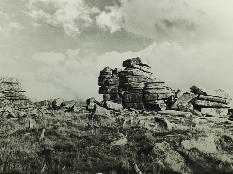 KARKONOSZE. GRANITOWE FORMY SKALNE FOT. ARCZYŃSKI