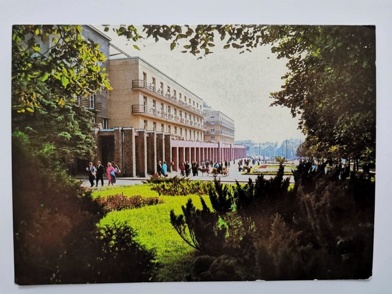 KRYNICA. NOWY DOM ZDROJOWY FOT. ŁAGOCKI